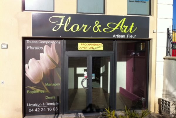 Habillage façade d'une boutique à Aix en Provence