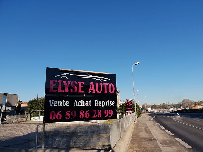 en alu dibond avec lettres adhésives à Aix en Provence